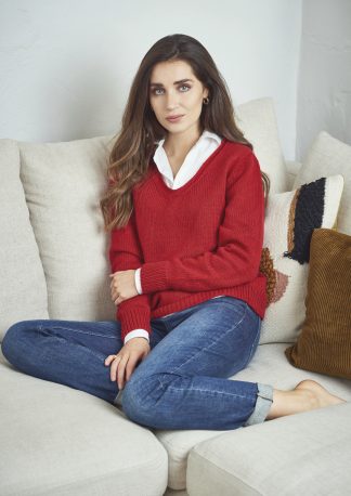 Alternative view of Pure Cashmere - Lisa Richardson