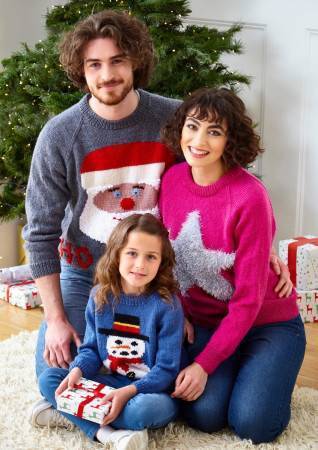 Family Christmas Knits Book 1 by King Cole