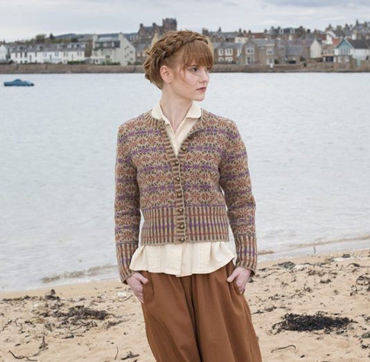 Alice Starmore's Book of Fair Isle Knitting - Image 4